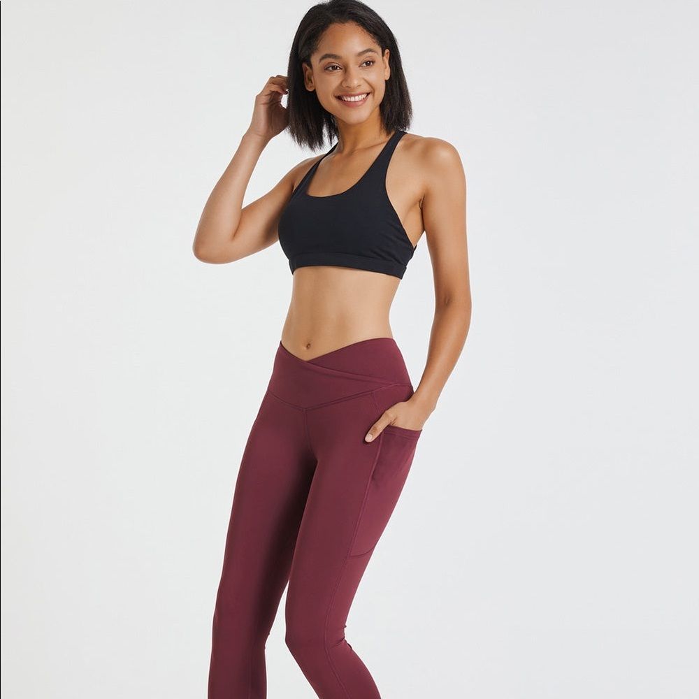 LA7ONLINE Burgundy Crossover Legging ❤️